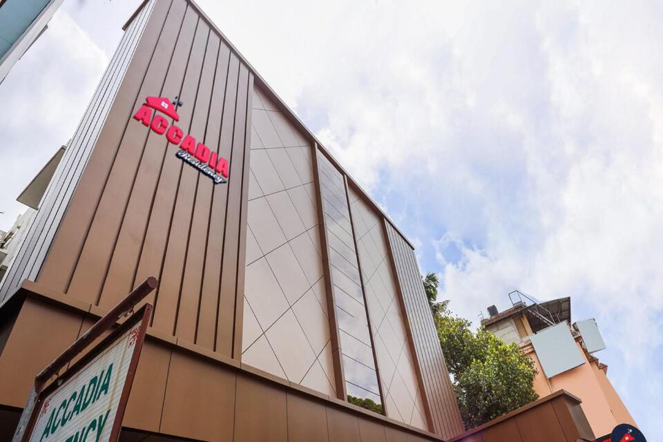 Hotel Accadia Residency Kochi Exterior foto